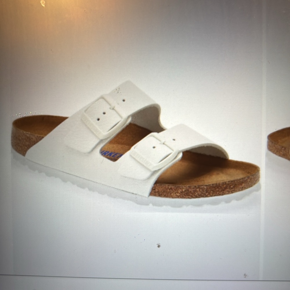 Brand New Birkenstock White Arizona Soft Footbed Slide Sandel for women